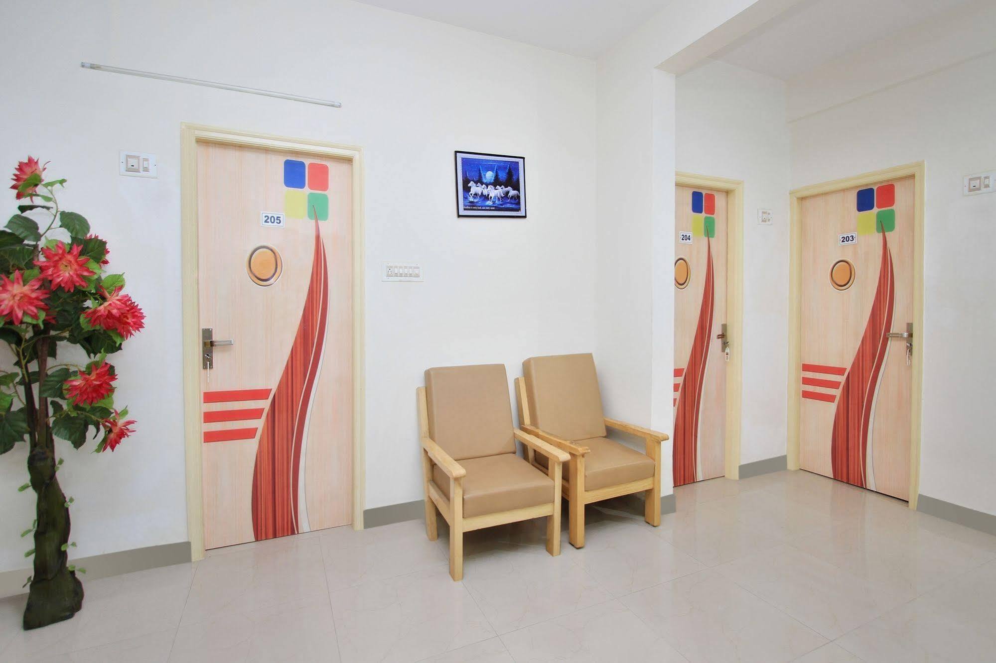 Kempton Hotel Kolkata Ngoại thất bức ảnh