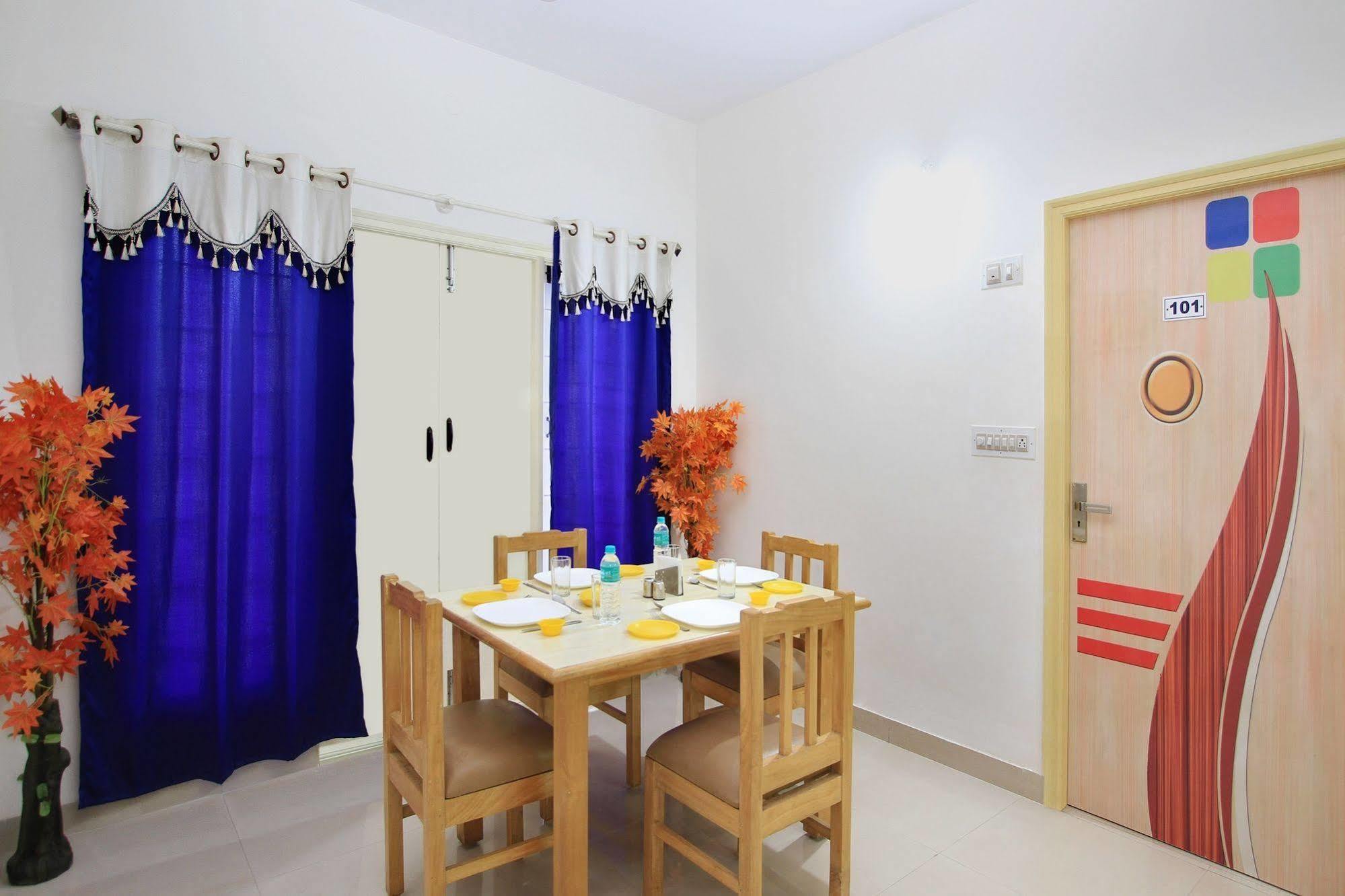 Kempton Hotel Kolkata Ngoại thất bức ảnh
