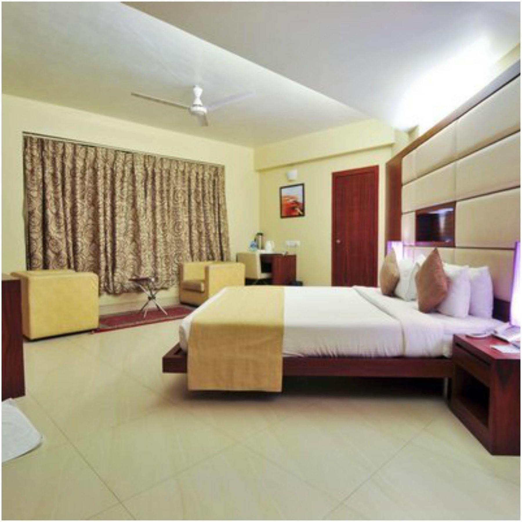 Kempton Hotel Kolkata Ngoại thất bức ảnh