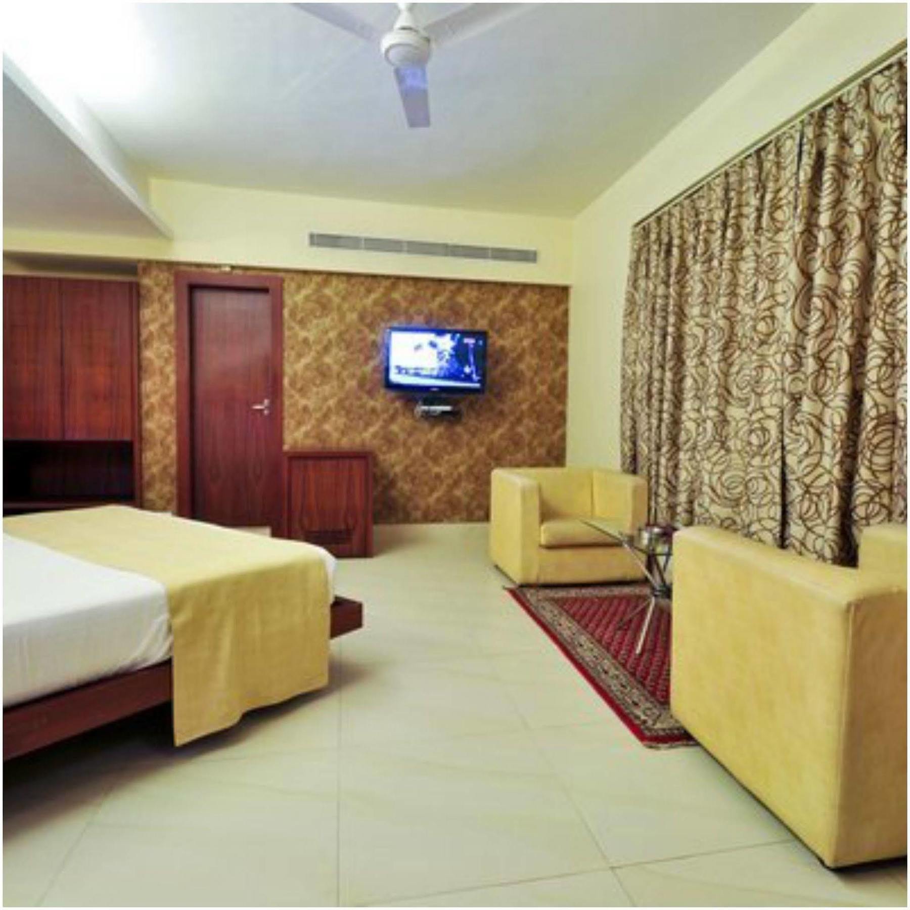 Kempton Hotel Kolkata Ngoại thất bức ảnh