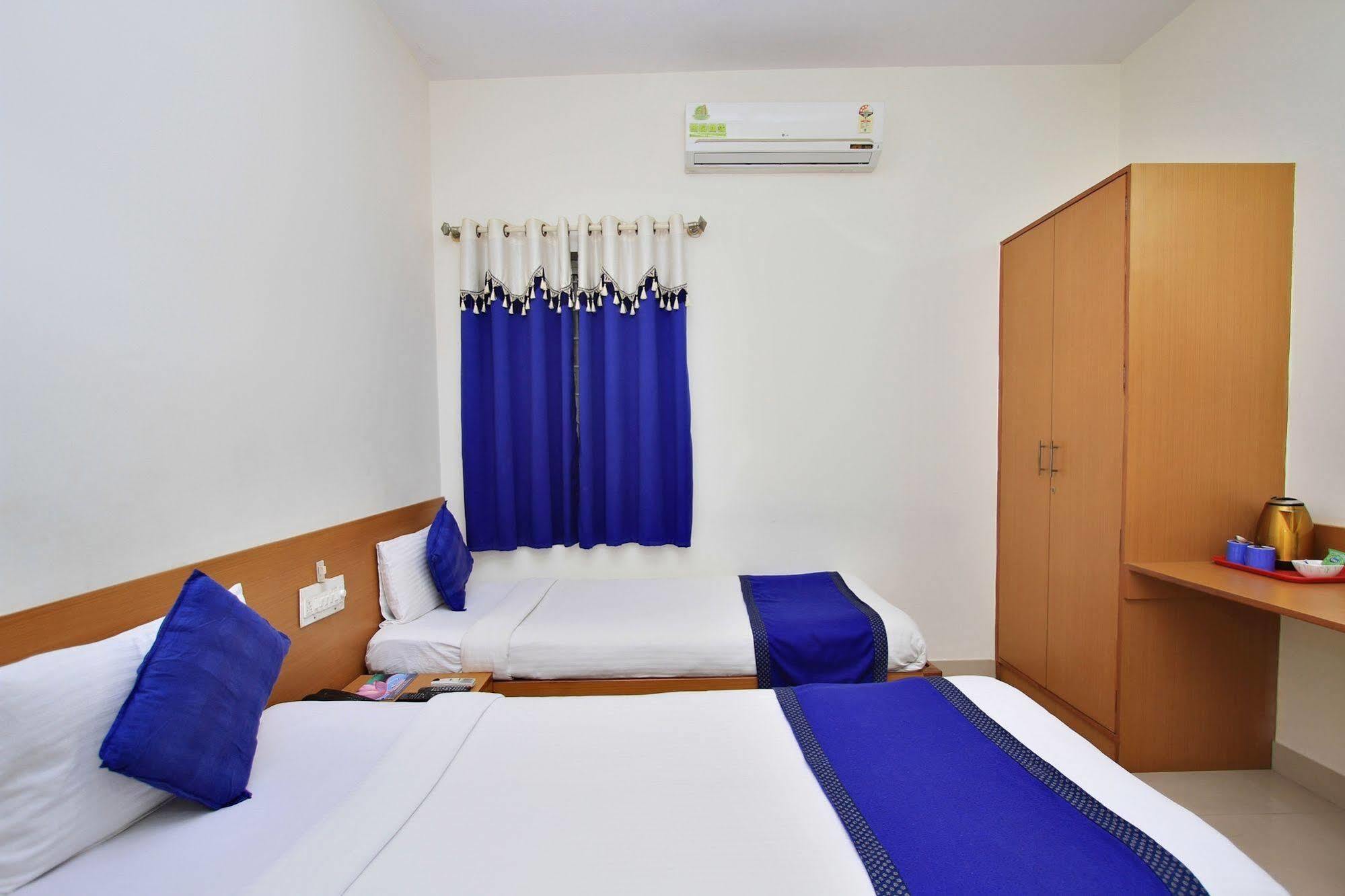 Kempton Hotel Kolkata Ngoại thất bức ảnh