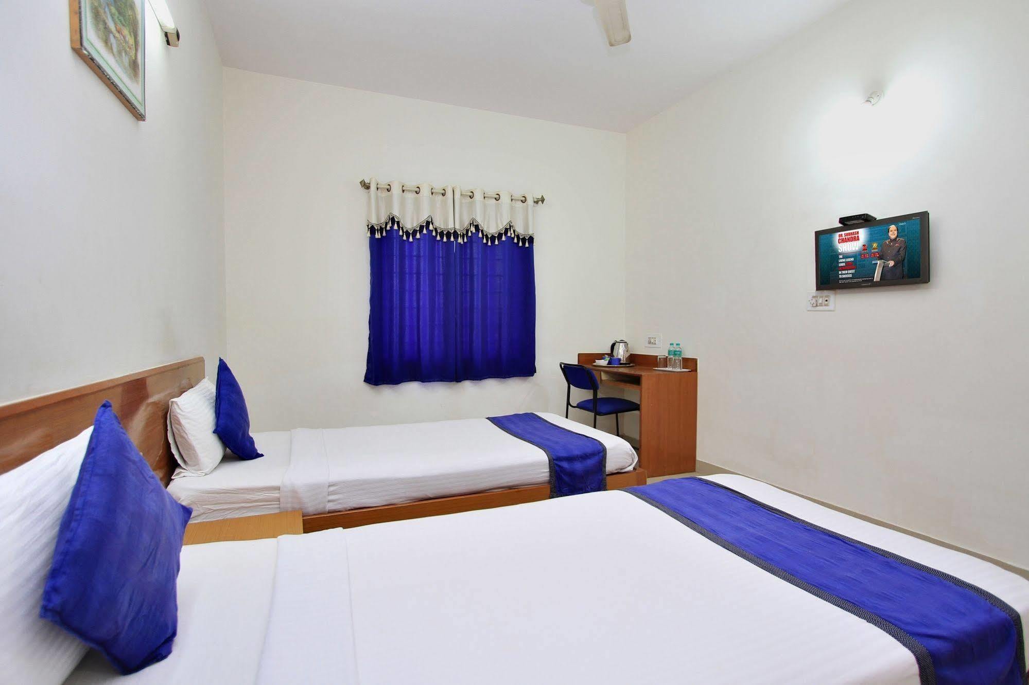 Kempton Hotel Kolkata Ngoại thất bức ảnh